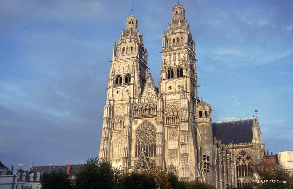 Apartamento L'Historique / Basilique St Martin Tours Exterior foto